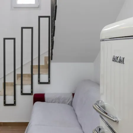 Luxury Royal House *