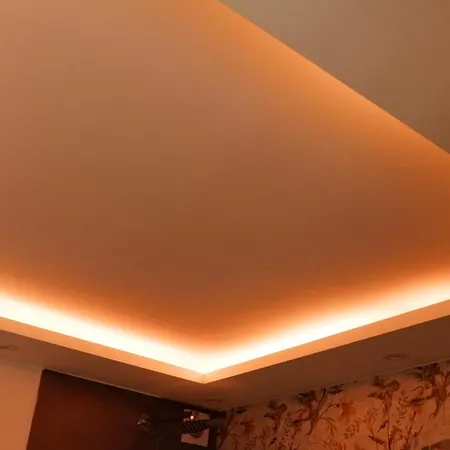 Luxury Royal House *